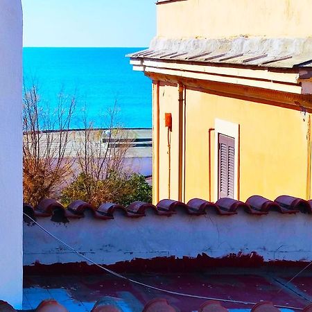 "Sea & Center" Free Beach, Wifi, Mini Pool, Roof Terrace, Ladispoli, Rome Ngoại thất bức ảnh