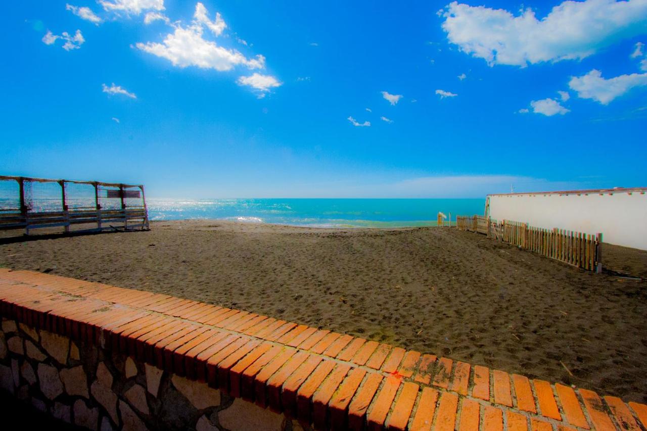 "Sea & Center" Free Beach, Wifi, Mini Pool, Roof Terrace, Ladispoli, Rome Ngoại thất bức ảnh