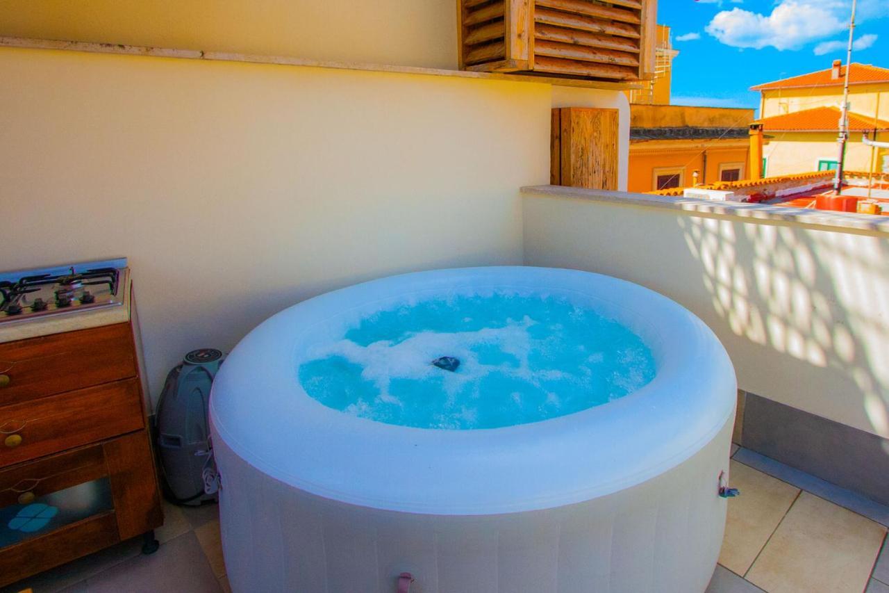 "Sea & Center" Free Beach, Wifi, Mini Pool, Roof Terrace, Ladispoli, Rome Ngoại thất bức ảnh