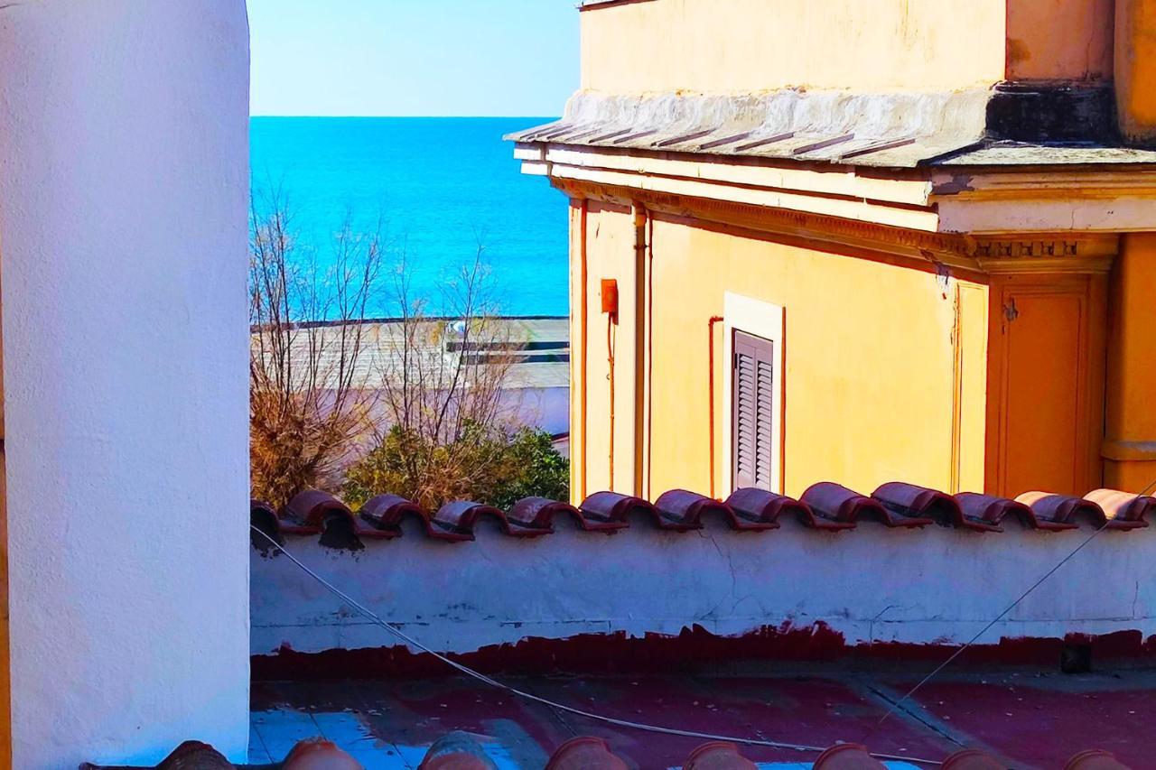 "Sea & Center" Free Beach, Wifi, Mini Pool, Roof Terrace, Ladispoli, Rome Ngoại thất bức ảnh
